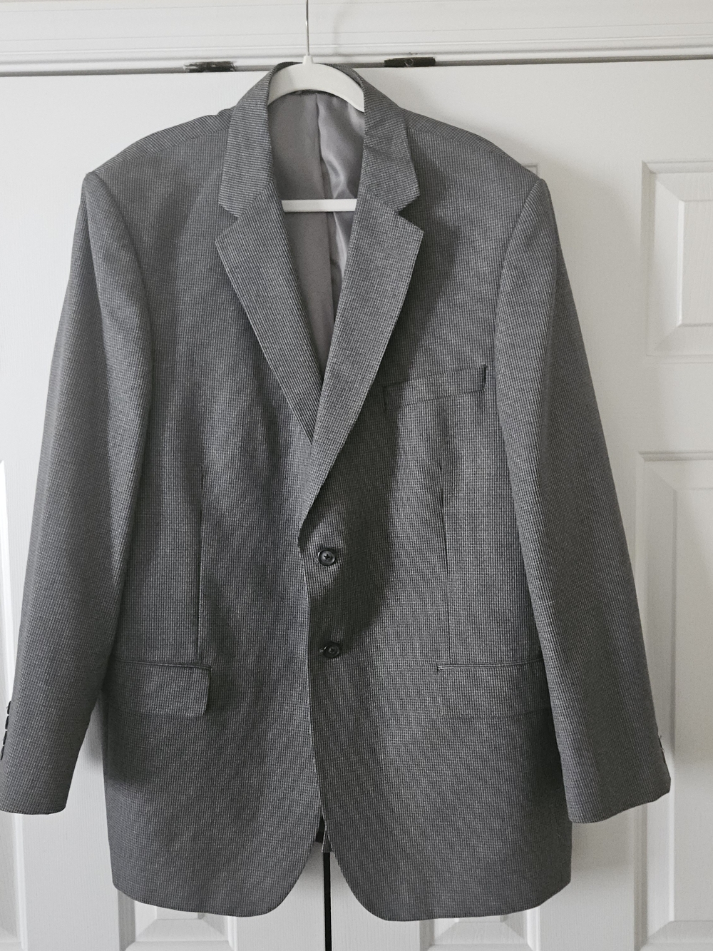 Bert Pulitzer Men's Gray Check Poly Blend Blazer Suit Jacket 2-Button Notch 46L